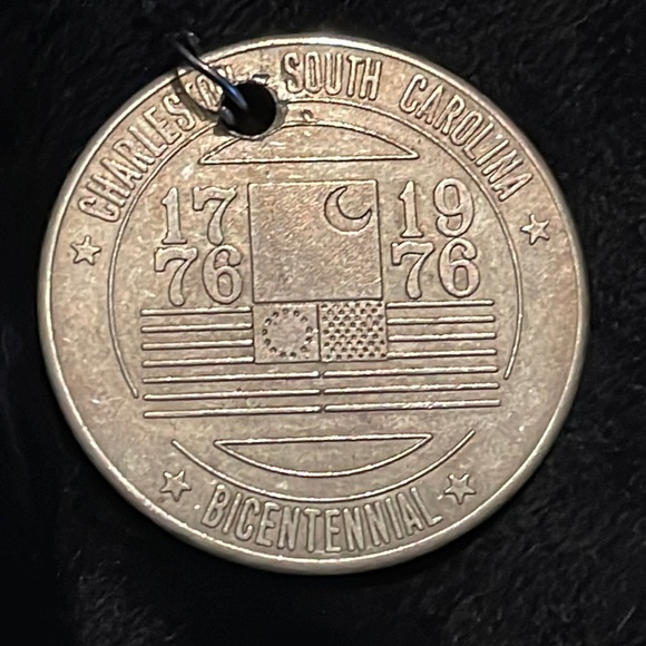 Bicentennial Coin Pendant - Charleston South Carolina Bicentennial 1776 1976 - Picture 4 of 6